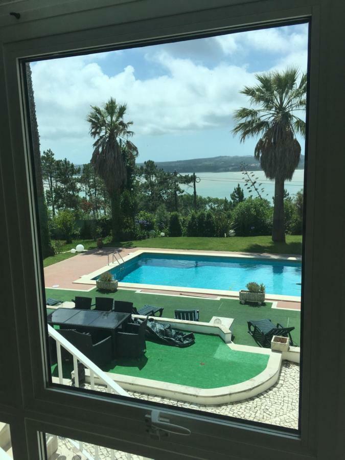 Casa Branca Guest House Foz do Arelho Exteriör bild
